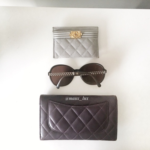 🌸SOLD🌸 Classic Flap CC Oversize Trifold Wallet - Picture 3 of 8